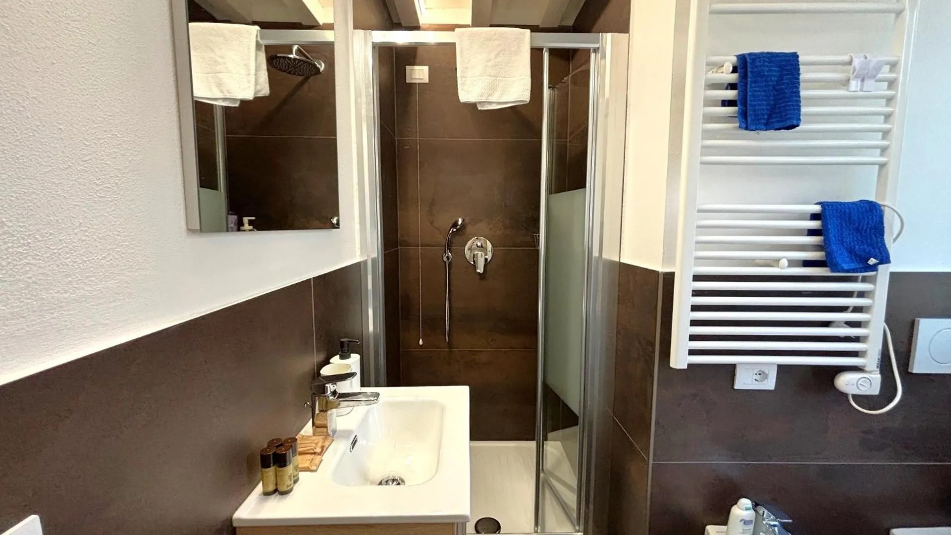 Purple Lily Apartment Φλωρεντία 0*,  Ιταλία