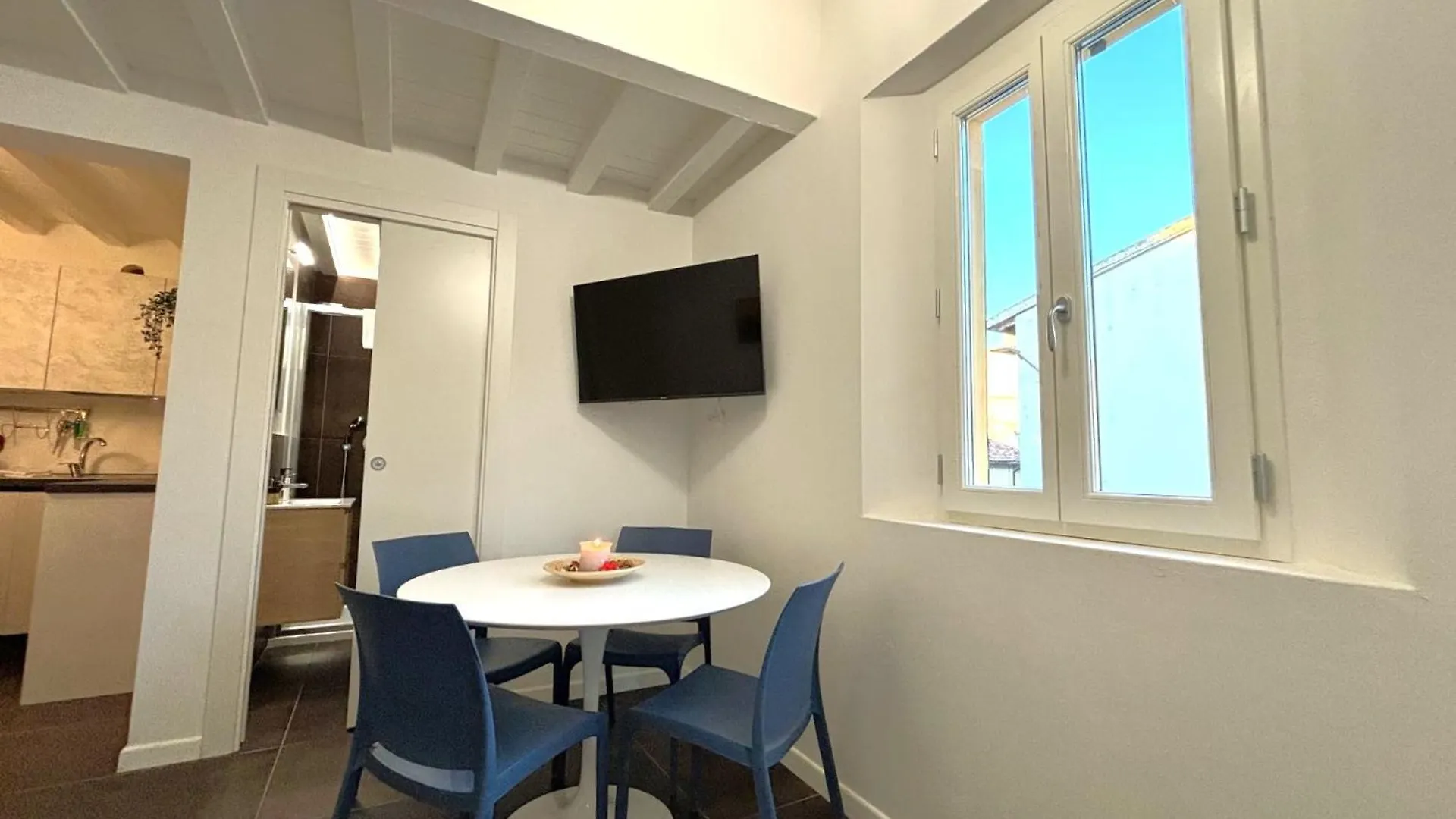 Purple Lily Apartment Φλωρεντία Ιταλία
